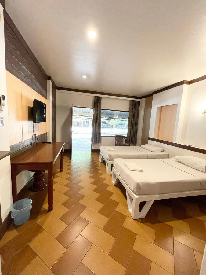Bansuan Resort Nakhon Sawan Eksteriør bilde