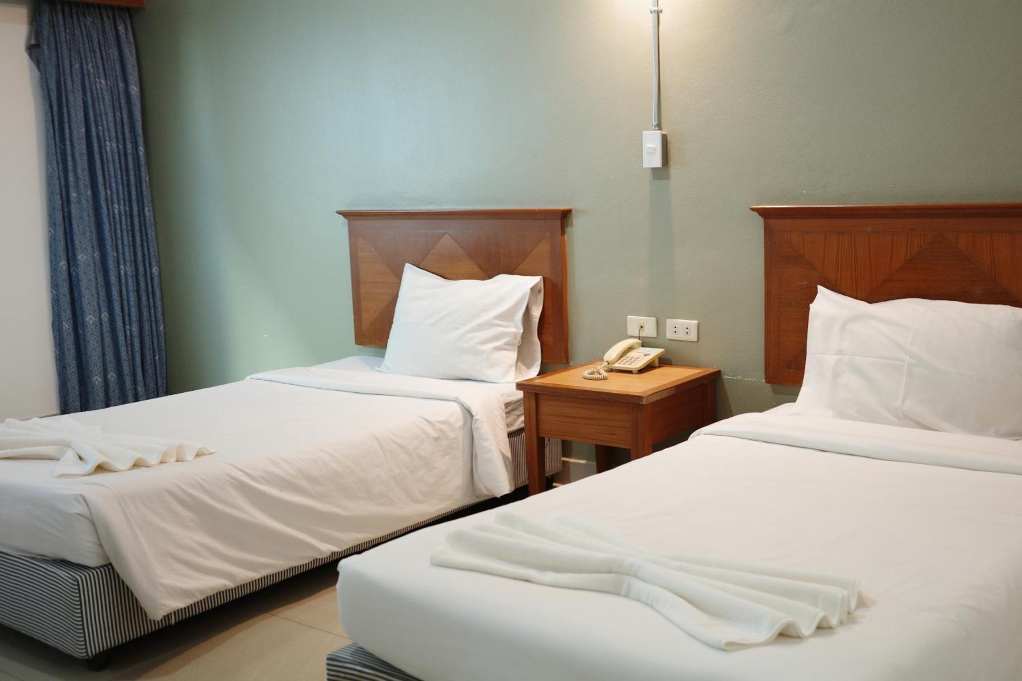 Bansuan Resort Nakhon Sawan Eksteriør bilde