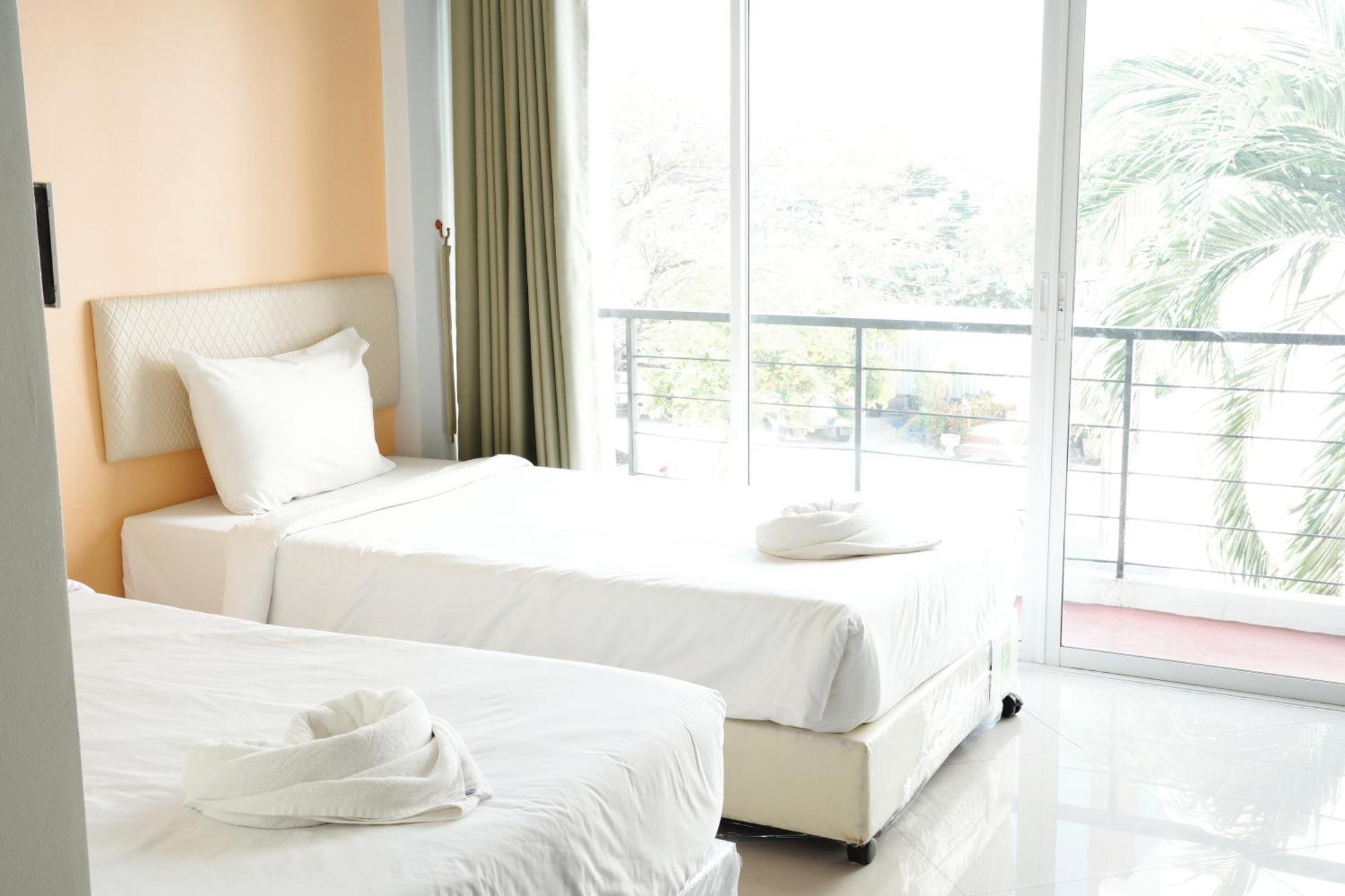 Bansuan Resort Nakhon Sawan Eksteriør bilde