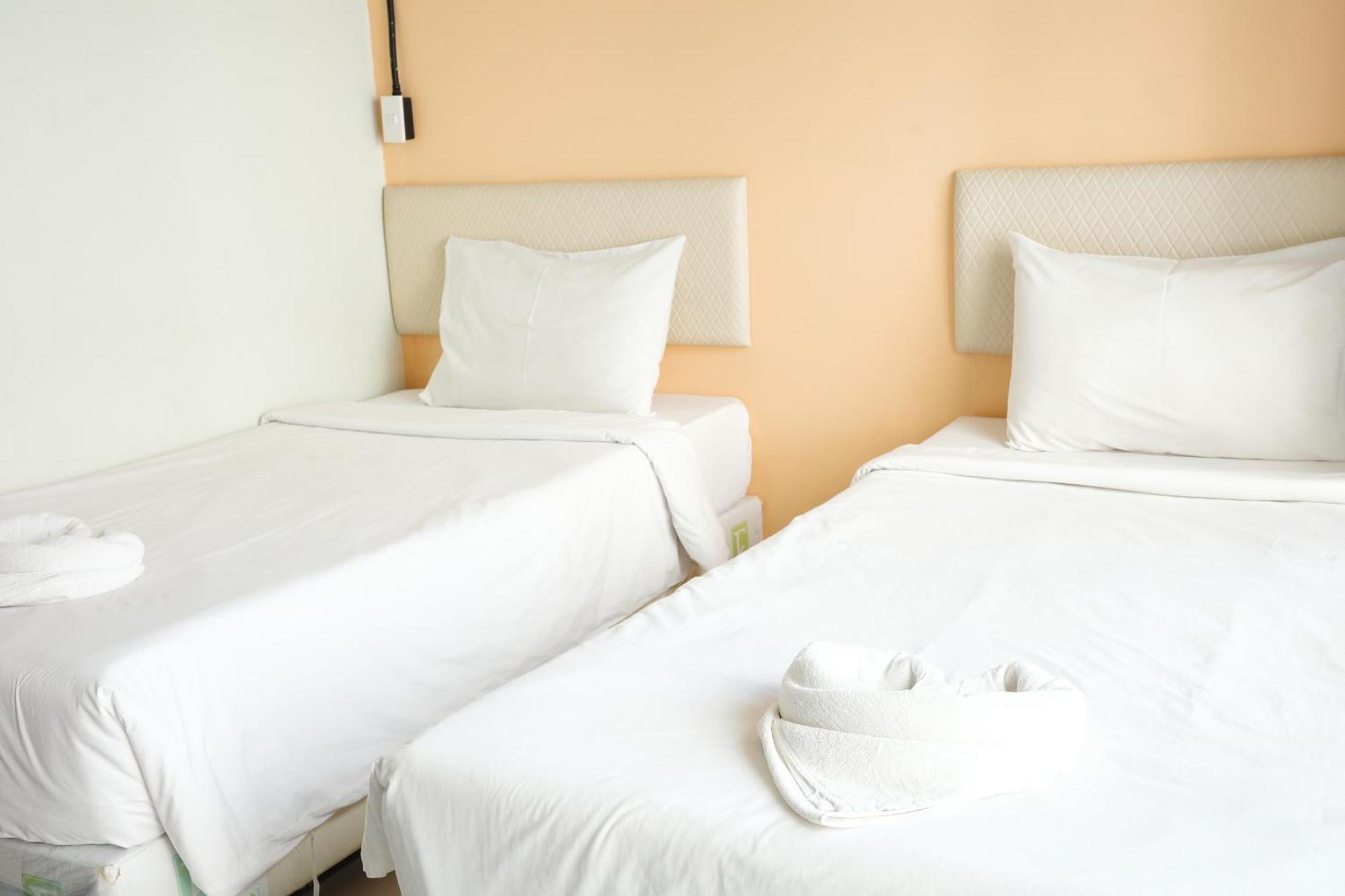 Bansuan Resort Nakhon Sawan Eksteriør bilde